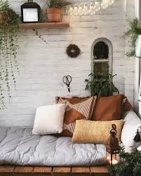 Dieses Balkon Arrangement Lasst Unsere Herzen Hoher Schlagen Die Kuschelecke Ist Unser Lieblingsplatz Im Somme 2020 Balkon Dekorasyonu Country Ev Dekoru Luks Evler