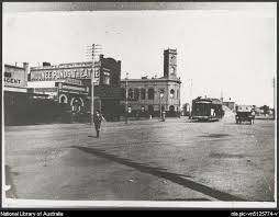 Digital Collections Pictures View Of The Junction Including The Moonee Ponds Town Hall Theatre And Circulating Melbourne Suburbs Australia History Pond