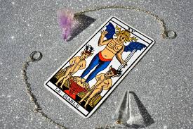 El diablo en el tarot relaciona esta carta con diferentes palabras clave como el instinto, el ⭐⭐⭐⭐⭐el conocer que significa el diablo tarot en las cartas es muy importante sobre todo cuando. Arcano Del Dia El Diablo Xv Significado De Las Cartas Del Tarot