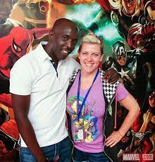 Actor Michael K Williams Visits Marvel Comics Marvel Movies Marvel How To Be Famous