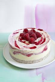 Cheesecake Glace A La Rose Et Aux Framboises Recette Recette Entremet Cheesecake Framboise