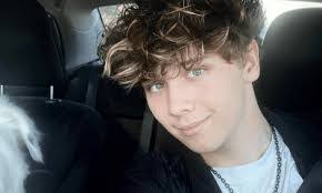 Michael Drager's Instagram, Twitter & Facebook