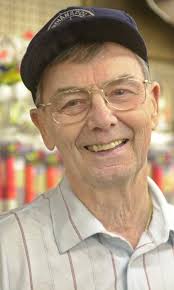 Indianapolis' oldest bait shop to close after 67 years.