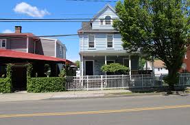 33 years ago, john karipides opened his arms to the people of byram and his new restaurant, famous pizza & souvlaki. P Z Watch Famous Greek Kitchen Stumbles On Outdoor Seating Greenwich Free Press