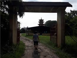This chinese cemetary covers 343 acres and has been in existence for 112 years. Kwong Tong Cemetery Kuala Limpur Added Peace Mind Nirvana Memorial Park Property Investment Solid Teak Wood Furniture Air Conditioner Service Offer High Index Aspheric Lenses Avg Internet Security Spiral Pipe Hdpe