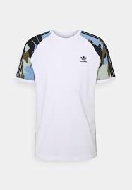 Maybe you would like to learn more about one of these? Adidas Originals Camouflage California Graphics T Shirt Print White Weiss Zalando De
