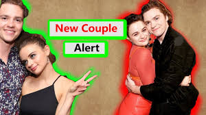 Joey king, joel courtney, and jacob elordi are back, for 'the kissing booth 3' as elle (king) enjoys her last summer at a beach house before going off to college. Joey King Is Dating Joel Courtney Following Her Breakup With Jacob Elordi Youtube