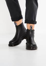 Lots of tread left on these. Dr Martens 2976 W Zips Chelsea Boot Classic Ankle Boots Black Zalando Ie