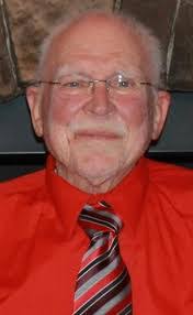 Robert Stanek's Instagram, Twitter & Facebook