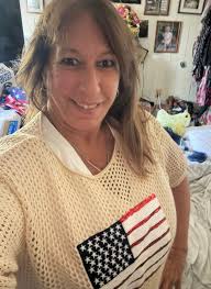 Waters Edge Boutique contest and giveaway