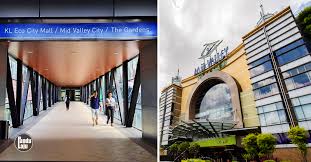 The station consists of the elevated lrt station was opened first on 1 september 1998. Jejantas Lrt Ke Mid Valley Kini Dibuka Dah Boleh Beli Belah Sampai Lebam