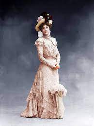 Emilie Louise Delabigne Known As Ls Comtesse Valtesse De La Bigne 1848 1910 Was A French Courtesan An Victorian Women Victorian Fashion Victorian Clothing