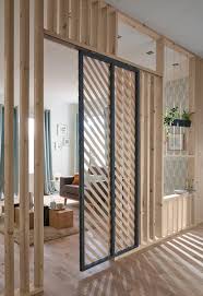 Une Cloison Qui Bouge Avec Cette Porte Coulissante Amenagement De Piece Amenagement Chambre Enfant Chambre Parentale Plan
