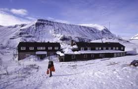 Läs mer om kebnekaise… kebnekaise fjällstation fjällstationen ligger fint nedanför kebnekaise's toppar, i dalen ladtjovagge. Stf Kebnekaise Fjallstation In Kebnekaise Sweden Lets Book Hotel