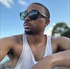 Man, why did they have actor Scott Whyte play two different characters in  back to back movies for The Mighty Ducks franchise 😂🤣. D2: The Mighty  Ducks — Gunner Stahl & D3: