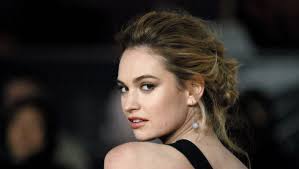 See Lily James' New Photo as Pamela Anderson for 'Pam & Tommy'