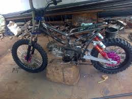 Merubah rangka rx king/rx spesial agar tampilan lebi menarik dgn bajet minimalis dan bisa di kerjakan sendiri. 81 Gambar Modifikasi Rangka Motor Trail Modifikasi Trail