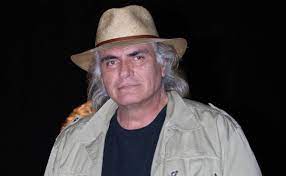 El actor Salvador Pineda vive en soledad y siente que la muerte ya le está  tocando la puerta