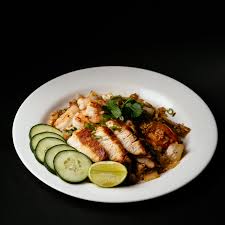 Hot thai kitchen pad thai. Menu 55 Thai Kitchen