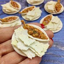 Kori Roti With Chicken Ghassi Magnet One Of My First Mangalore Special Dish In Feb 2018 Which Got Me On The Trail To Recreate S Food Miniature Food Fake Food