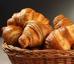 Napravete Si Domashno Buter Testo I Kroasani Croissant Recipe Butter Croissant French Croissant