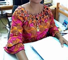 Mode africaine robe, modèle de robe pagne africain 2020, robe glamour. Epingle Sur Tenue Africaine