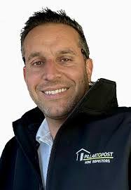 Barry Chi's Instagram, Twitter & Facebook