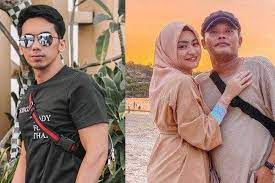 Melihat video tersebut, netizen dibuat terkejut. Heboh Kabar Video Syur 20 Detik Nathalie Holscher Dengan Manajer Sule Yang Viral Di Medsos Panji Komara Langsung Naik Pitam Tak Terima Difitnah Jangan Sampe Gue Seret Ke Penjara
