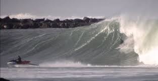 Video More Gnar Shredding Tow In Surfers Go Big At Humboldt Bay Harbor Entrance Humboldt Bay Humboldt Surfer