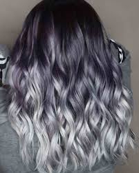 Haare Silber Farben 70 Stylische Inspirationen Und Viele Pflegetipps Haare Silber Farben Graues Ombre Haar Und Lila Frisuren