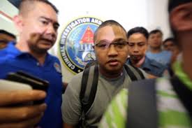 Son of former footballer luis advíncula. Warrant Out Vs Peter Advincula The Man Claiming To Be Bikoy For Perjury Philstar Com