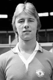Ray Storey Manchester United 1975