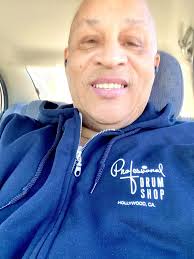 Cheron Moore (@Cheronm)