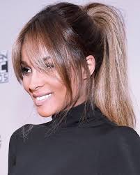 This hairstyle looks great on black women. 22 Uplifting Black Hairstyles With Bangs 2021 Sheideas