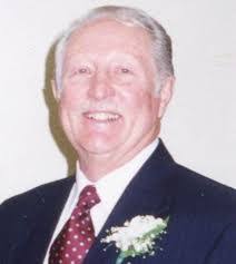 Marie Packard's Instagram, Twitter & Facebook