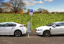 Also, you'll forgo any other maintenance and repairs associated with a traditional gas engine. Evs Set To Dominate New Car Market By 2050 But Oil Will Remain King Industry Europe