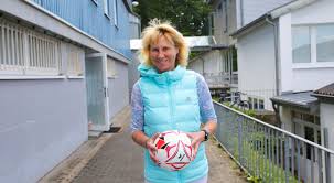 Lehrgänge in füssen | 22.08. Margret Kratz Wird Trainerin Der Ungarischen Nationalmannschaft Saarlokal De