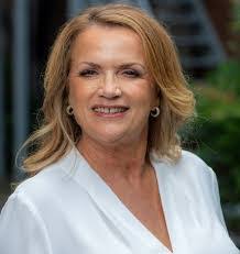 Ansley Goodheart's Instagram, Facebook & TikTok