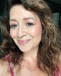 Laurie Mckee's Instagram, Twitter & Facebook