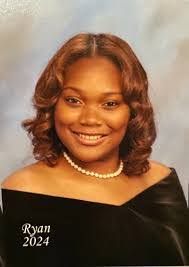 Allie Herbert's Instagram, Twitter & Facebook