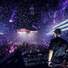 Wow Couldn T Wish For A Better Opening Of My Ibiza Season Last Night Was Amazing Thanks Eveybody Who Came And Partieee Martin Garrix Martin Music Festival