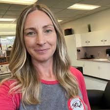 Brittany León (@MrsLeonB)