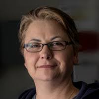 Tracy Daigneault's Instagram, Twitter & Facebook