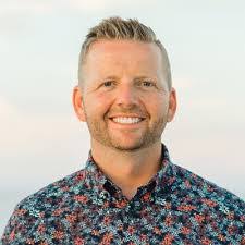 Philip Engelhardt's Instagram, Twitter & Facebook