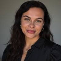 Denise Brandt's Instagram, Twitter & Facebook