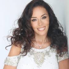 Fern Bouchard's Instagram, Twitter & Facebook