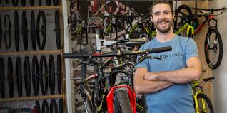 Are you interested in mechanics and engines? Getting Your Bike Dialed With Yanick The Mechanic Scott