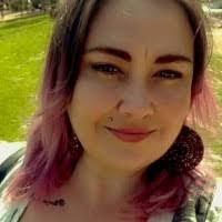 Ann Lipscomb's Instagram, Twitter & Facebook