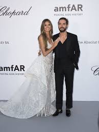 In the documents, tom is citing irreconcilable differences, and does not want to give ria any spousal support, tmz reports. Tom Kaulitz Bio Wiki Age Education Net Worth Ex Wife Sibling Wife Heidi Klum Wedding Glob Intel Celebrity News Sports Tech