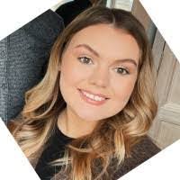 Paige Johns's Instagram, Twitter & Facebook